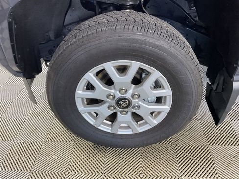 New 2025 Toyota Tacoma SR5 image 4