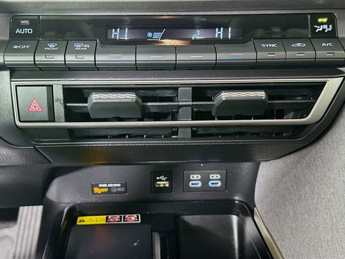 Certified 2025 Toyota Camry LE image 23