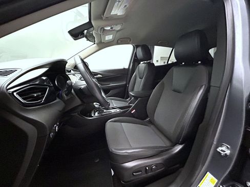 Used 2022 Buick Encore GX Preferred w/ Cold Weather Comfort Package image 10