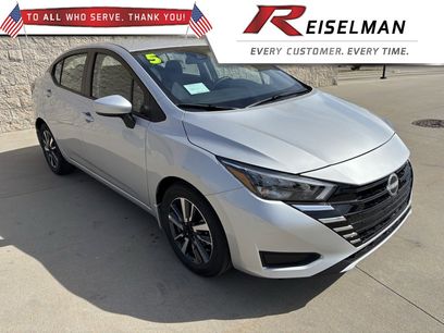 New 2025 Nissan Versa SV w/ Trunk Package