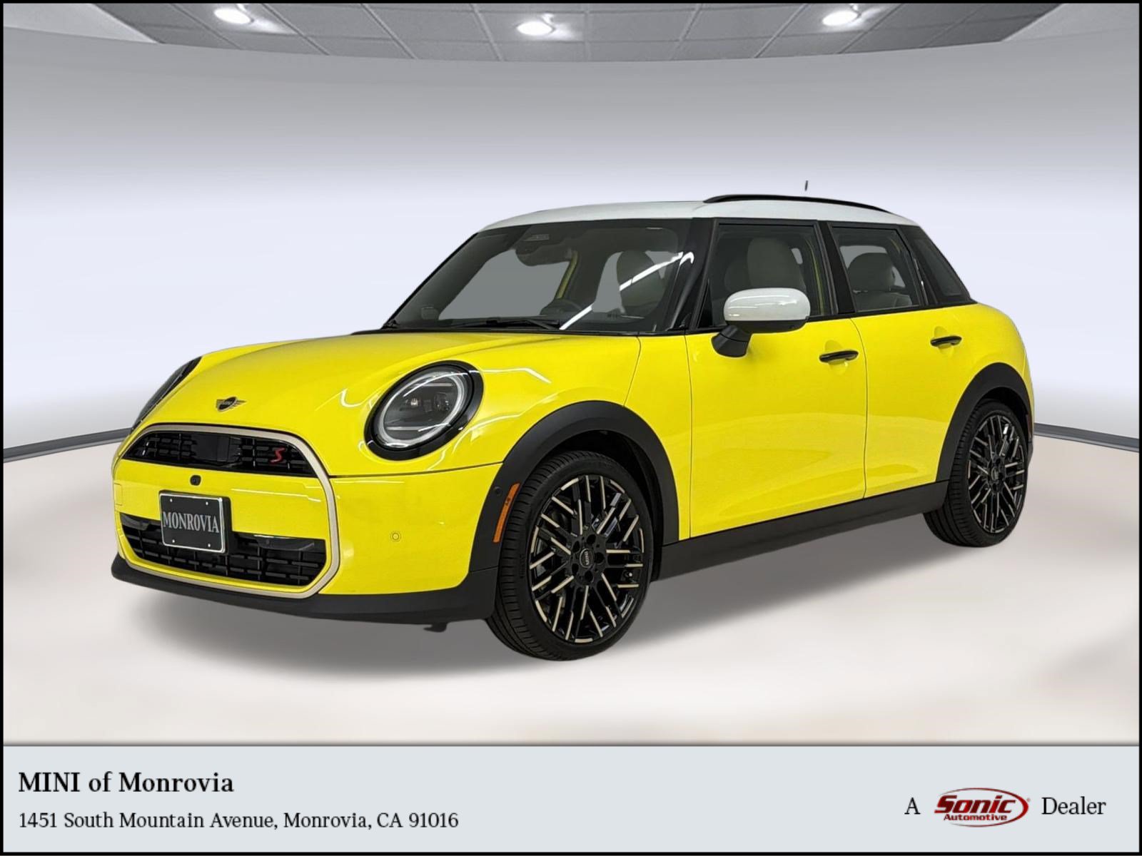 Used 2026 MINI Cooper S FWD image 1
