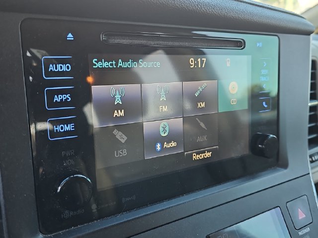 Used 2016 Toyota Sienna XLE FWD image 17