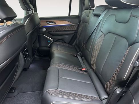 New 2026 Jeep Grand Cherokee Summit AWD/4WD image 25