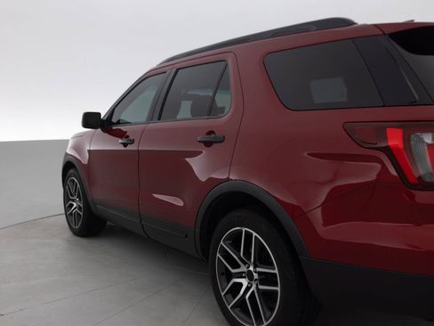 Used 2016 Ford Explorer Sport w/ Equipment Group 401A AWD/4WD image 13