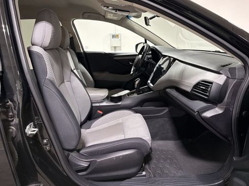 Used 2022 Subaru Outback Premium AWD/4WD image 21