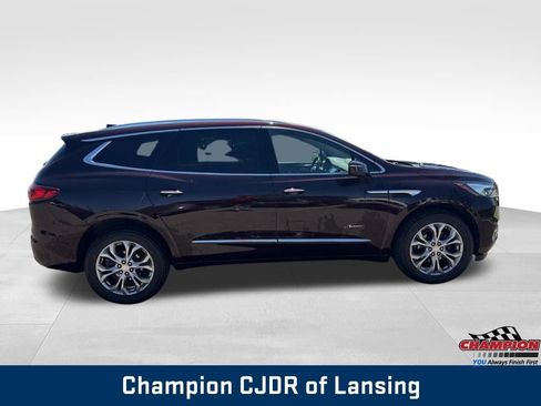 Used 2021 Buick Enclave Avenir w/ Avenir Technology Package AWD/4WD image 8