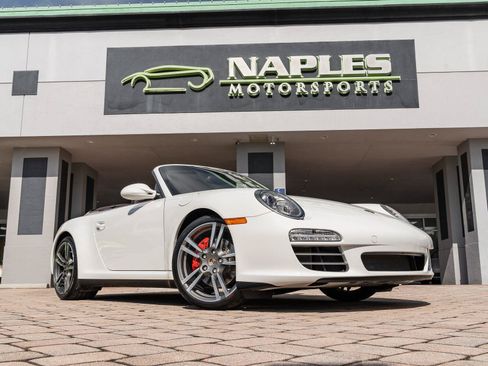 Used 2011 Porsche 911 Carrera 4S AWD/4WD image 5