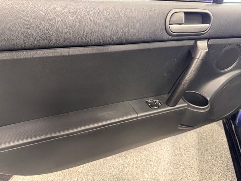 Used 2007 MAZDA MX-5 Miata Sport image 14