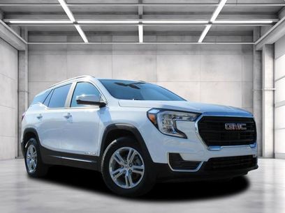 Used 2023 GMC Terrain SLE w/ Driver Convenience Package
