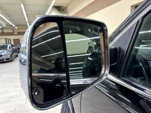 Used 2019 RAM 1500 Limited image 18