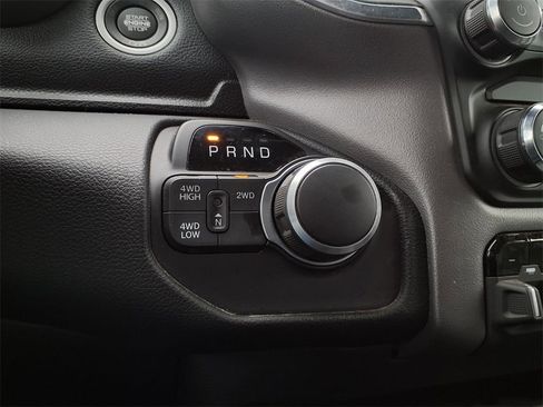 Used 2024 RAM 2500 Big Horn w/ Bed Utility Group image 6