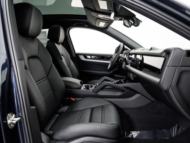Certified 2026 Porsche Cayenne Coupe AWD/4WD image 20