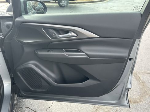 New 2026 Chevrolet Equinox EV LT image 16