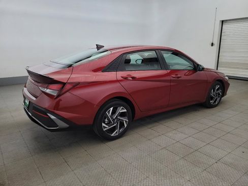 Used 2025 Hyundai Elantra Sport image 10
