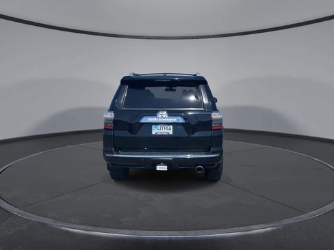 Used 2018 Toyota 4Runner Limited AWD/4WD image 8