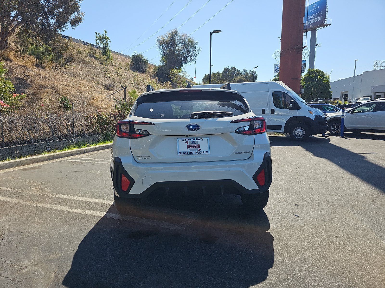 Used 2024 Subaru Crosstrek 2.5i Premium w/ Crosstrek Mirror Package AWD/4WD image 6