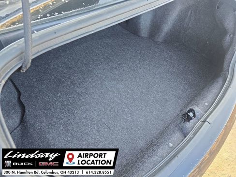 Used 2013 Chrysler 200 Touring image 23