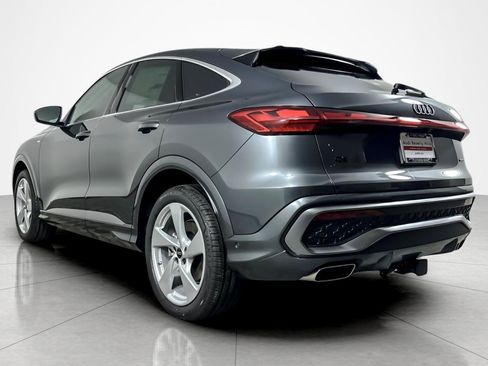 New 2025 Audi Q5 Prestige image 4