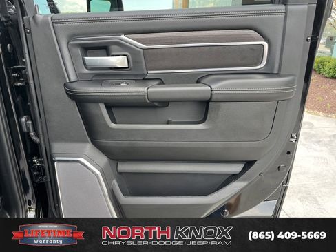 New 2026 RAM 2500 Laramie AWD/4WD image 25