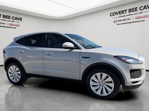 Used 2019 Jaguar E-PACE SE image 1