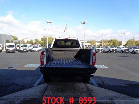 Used 2021 Ford F250 XL w/ Power Equipment Group AWD/4WD image 5