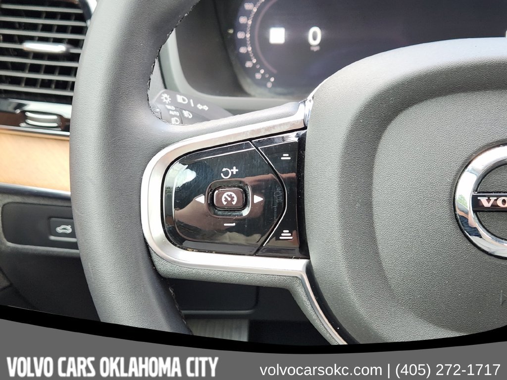 Certified 2024 Volvo XC90 B6 Plus w/ Protection Package Premier AWD/4WD image 22