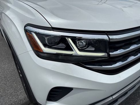 Certified 2023 Volkswagen Atlas Cross Sport SEL AWD/4WD image 12
