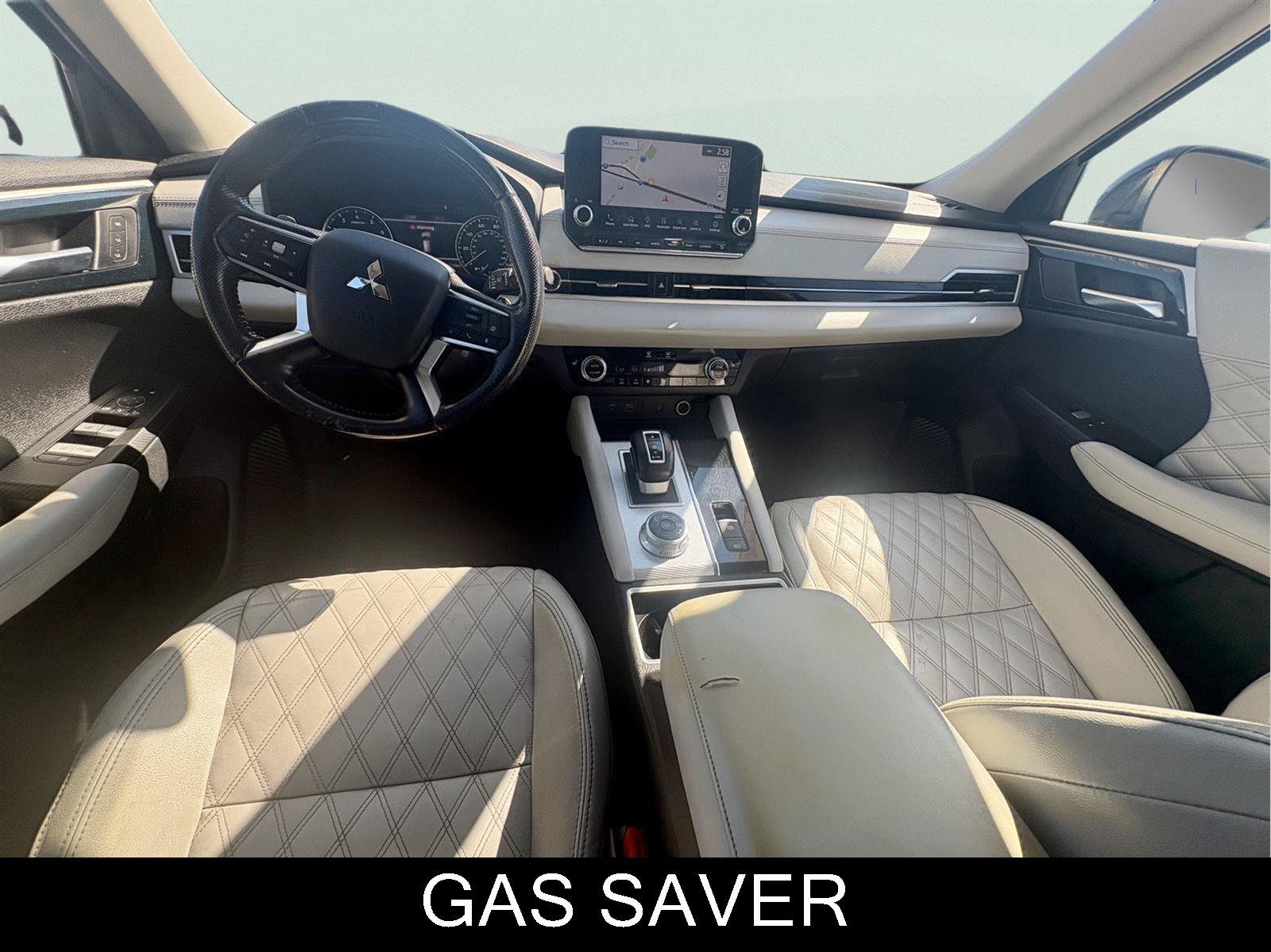 Used 2022 Mitsubishi Outlander SEL FWD image 2