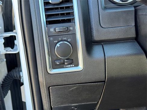 Used 2023 RAM 1500 Classic Warlock image 25