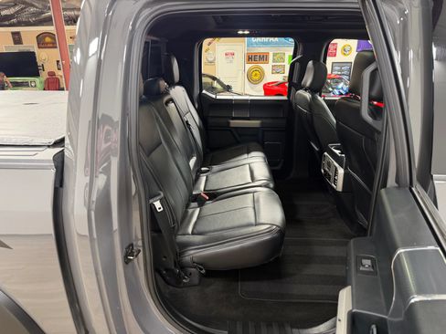 Used 2020 Ford F150 Lariat w/ Equipment Group 502A Luxury AWD/4WD image 20