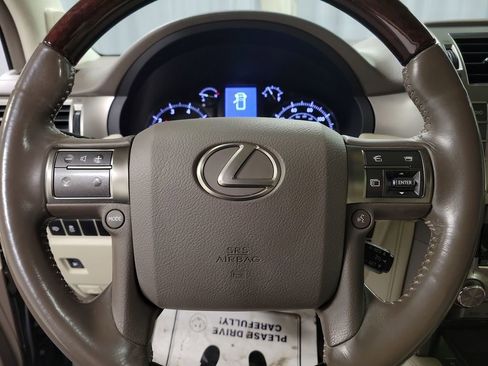 Used 2017 Lexus GX 460 Premium image 19