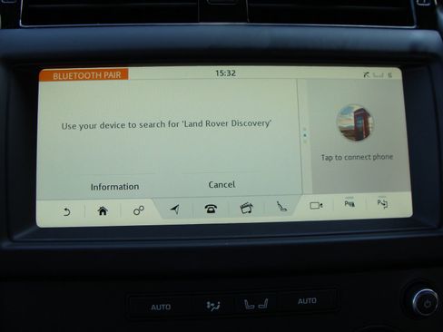 Used 2020 Land Rover Discovery Landmark image 20