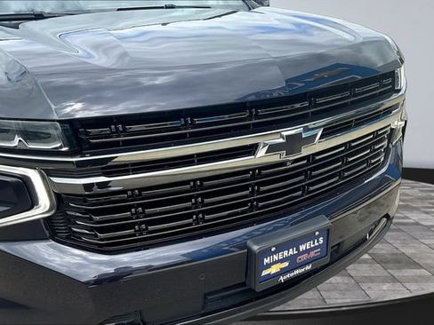 Used 2022 Chevrolet Tahoe RST w/ Sport Performance Package AWD/4WD image 32