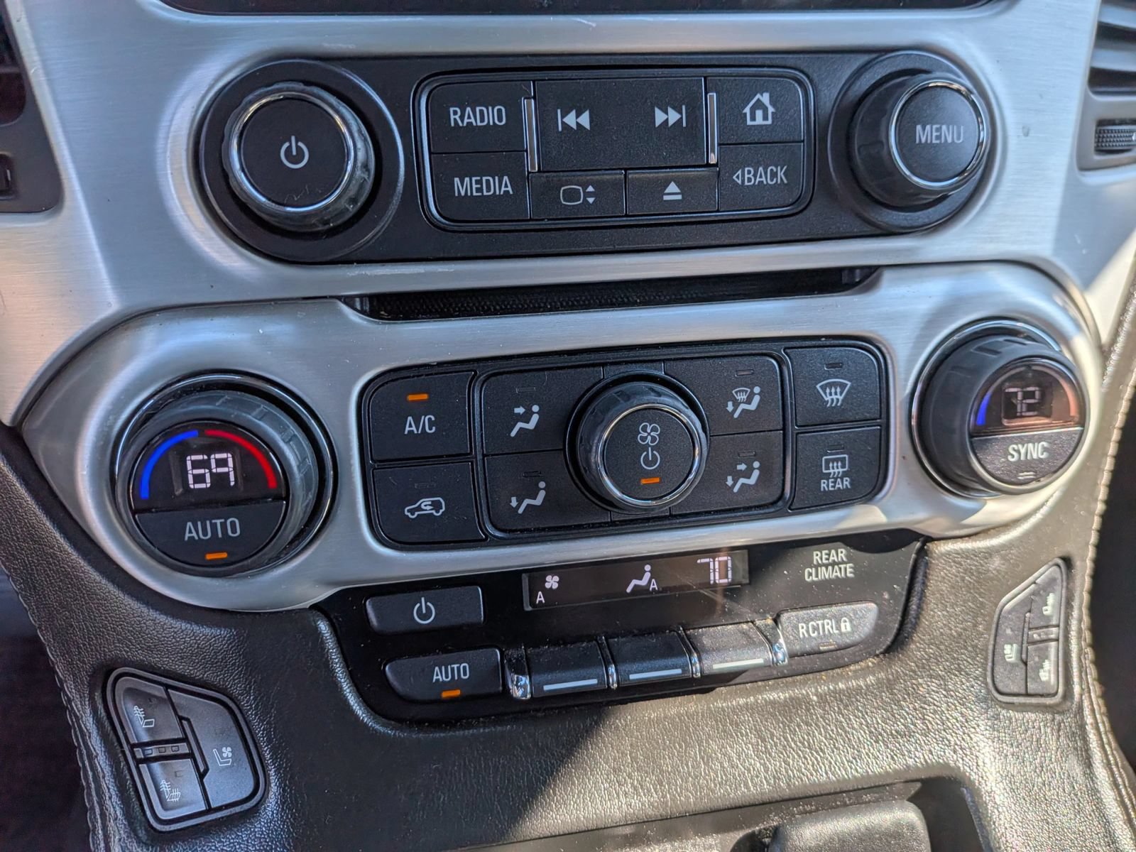 Used 2020 GMC Yukon XL SLT AWD/4WD image 68