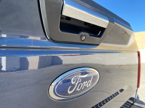 Used 2015 Ford F150 XLT w/ Equipment Group 302A Luxury image 47