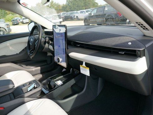 New 2025 Ford Mustang Mach-E Premium image 9