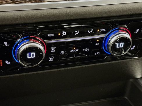 New 2026 GMC Sierra 1500 Elevation w/ Preferred Package image 16