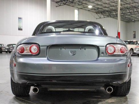Used 2007 MAZDA MX-5 Miata Grand Touring w/ Premium Pkg image 21