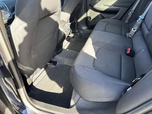 Used 2023 Chevrolet Malibu LT image 13