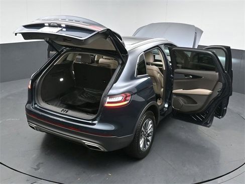 Certified 2023 Lincoln Nautilus Reserve image 50