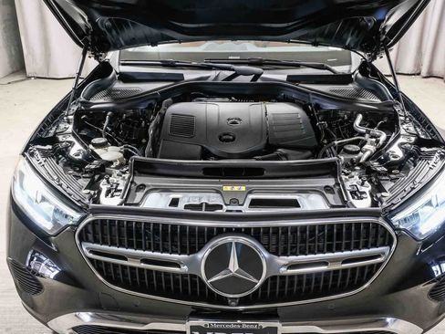 Certified 2023 Mercedes-Benz GLC 300 4MATIC image 32