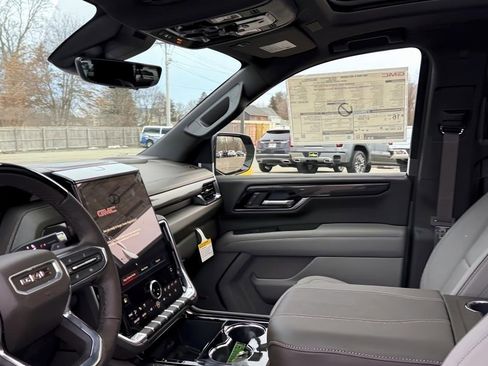 New 2026 GMC Yukon XL Elevation w/ Elevation Premium Package image 13