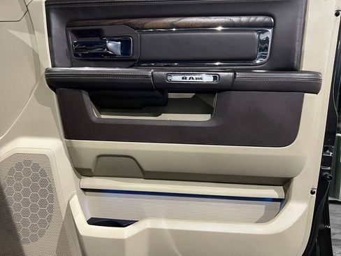 Used 2017 RAM 1500 Laramie Longhorn w/ Convenience Group image 11