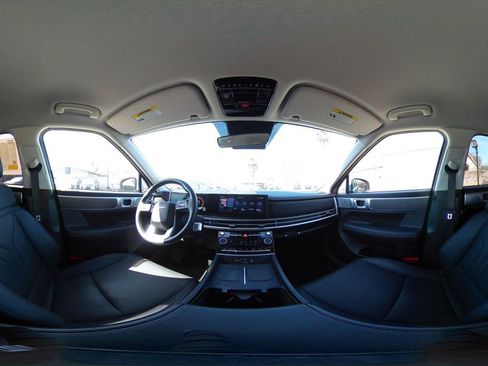 Used 2025 Hyundai Santa Fe SEL image 44