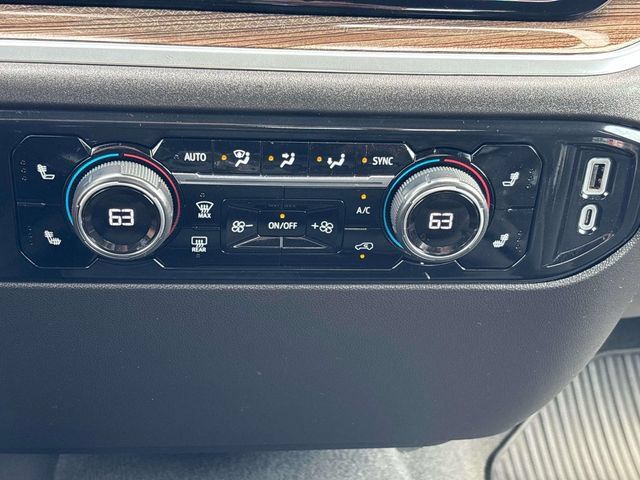 Used 2025 Chevrolet Silverado 2500 LT w/ Safety Package AWD/4WD image 32
