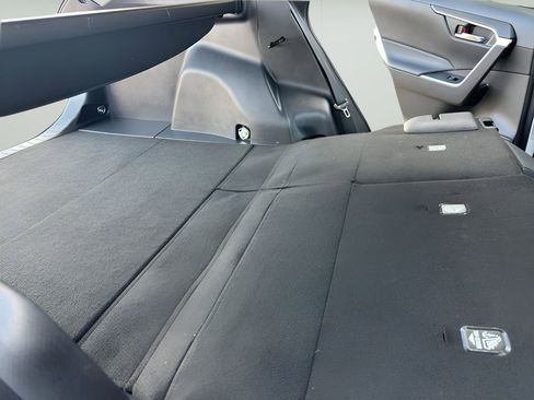 Used 2024 Toyota RAV4 XLE image 34