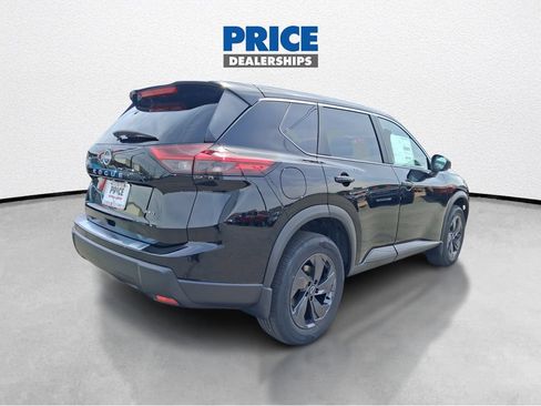 New 2026 Nissan Rogue SV AWD/4WD image 5