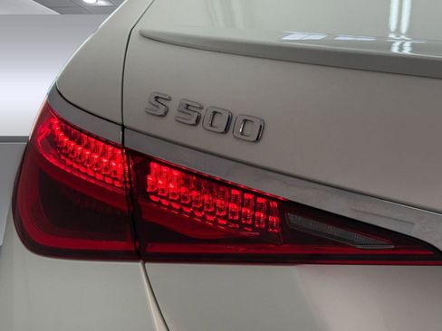 Certified 2022 Mercedes-Benz S 500 S 500 image 11