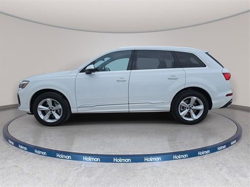 Used 2025 Audi Q7 3.0T Premium w/ Convenience Package image 9