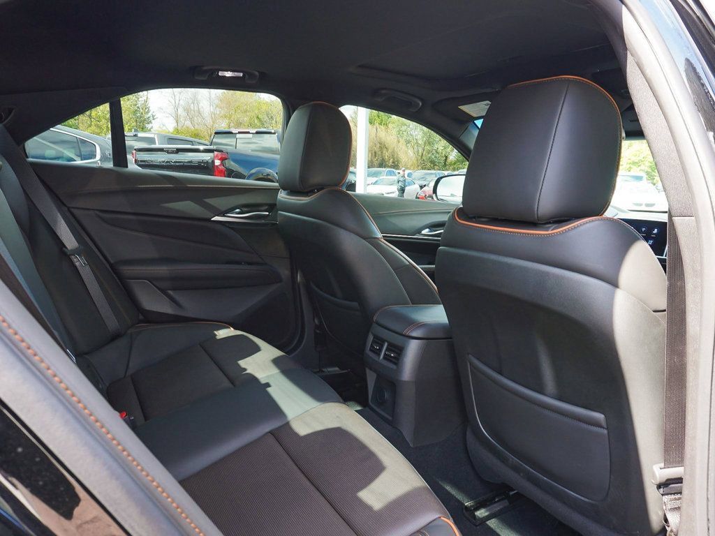 Used 2025 Cadillac CT4 V AWD/4WD image 42